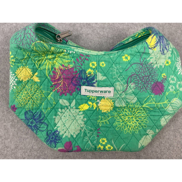 Tupperware Lunch Bag‎ Hobo Style Green Floral Vintage Quilted - Picture 1 of 8